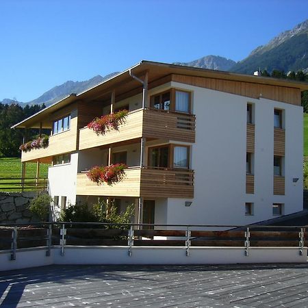 Apartments Karlhof Innsbruck Pokoj fotografie